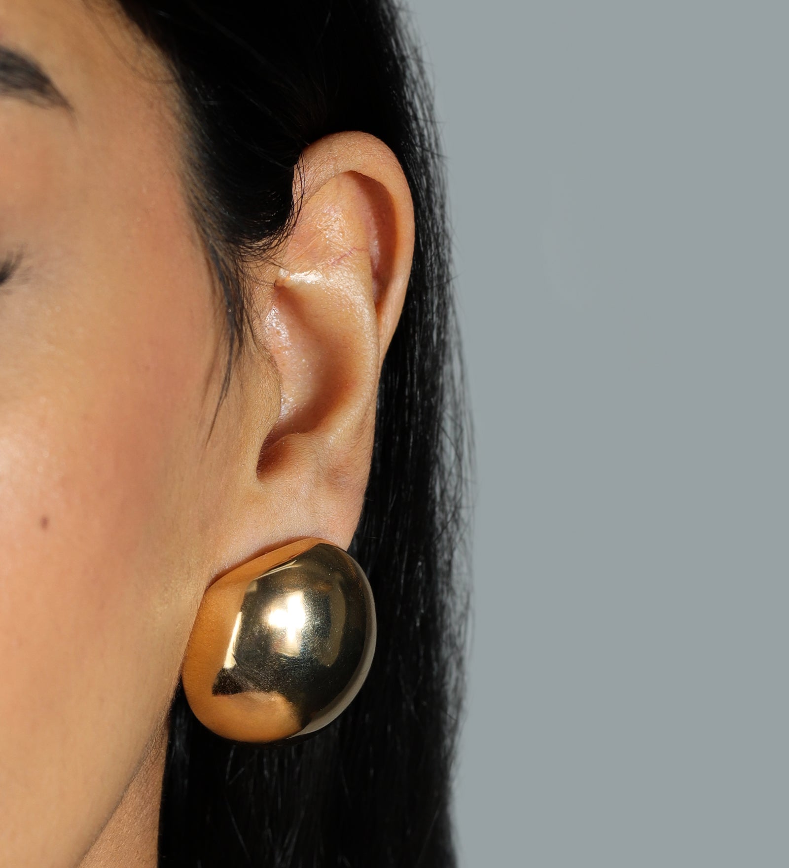 XL Dome Studs 18k Gold Plated