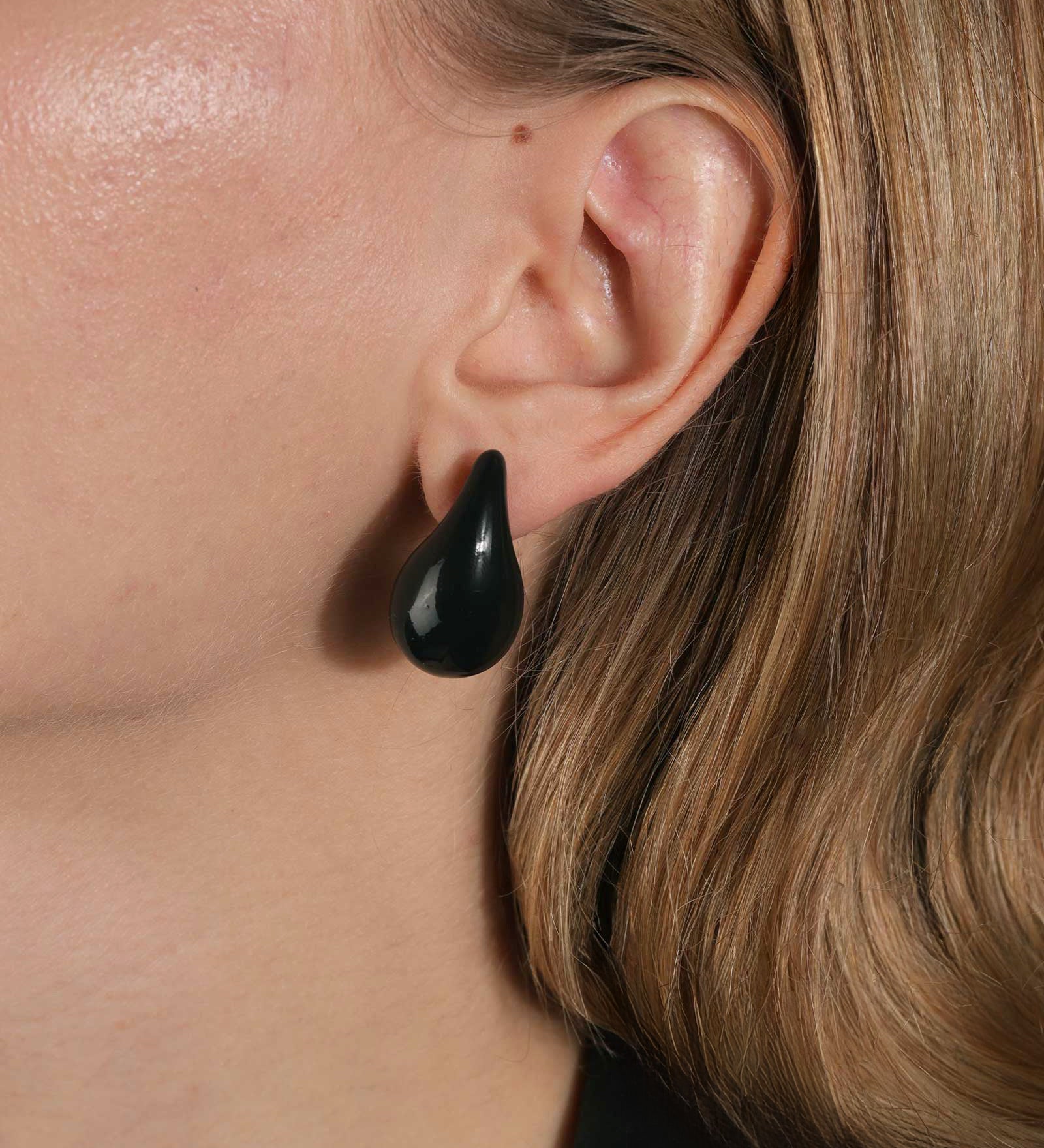 Enamel Teardrop Studs 18k Gold Plated, Black Enamel