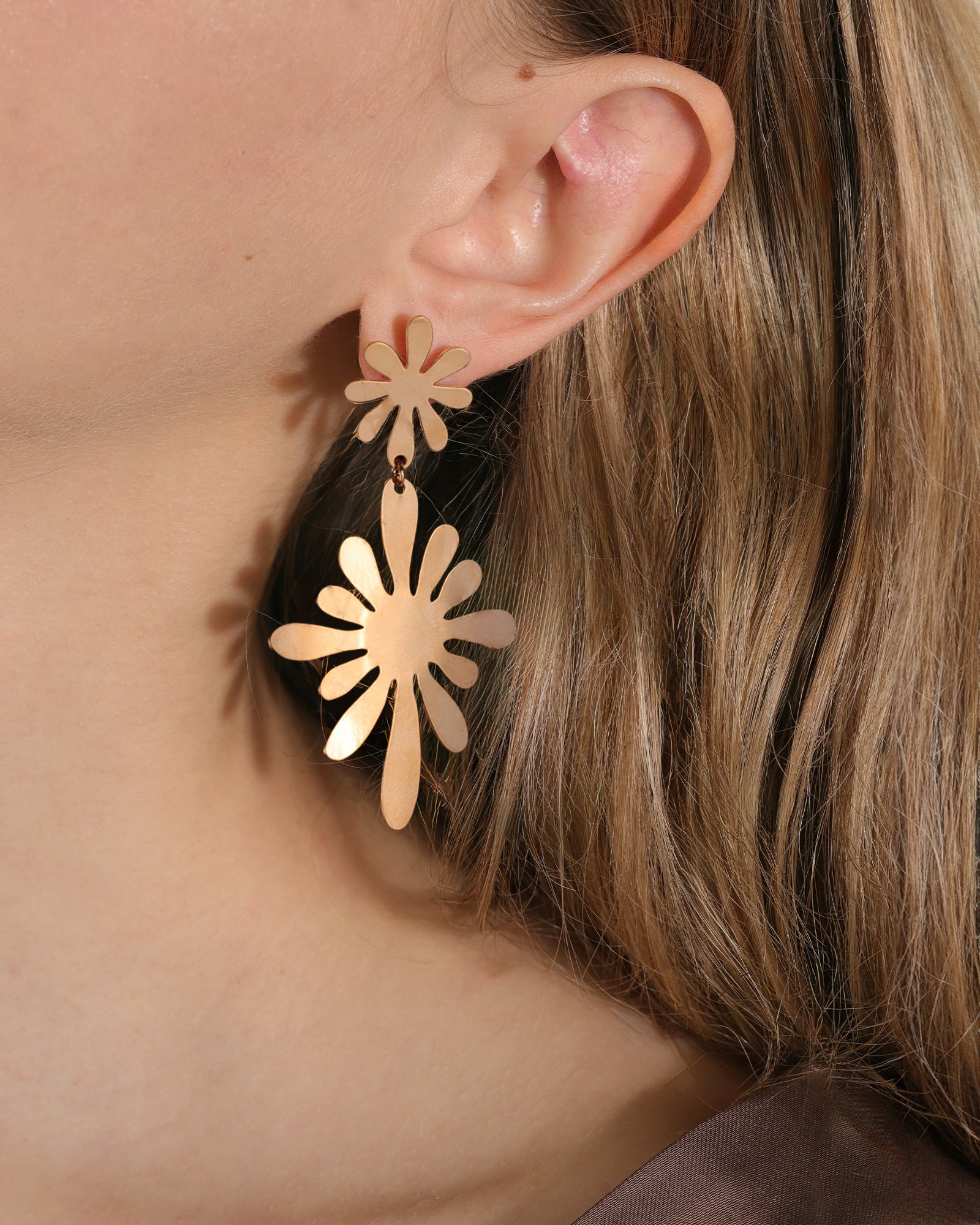 Retro Two Flower Drop Studs 18k Gold Plated