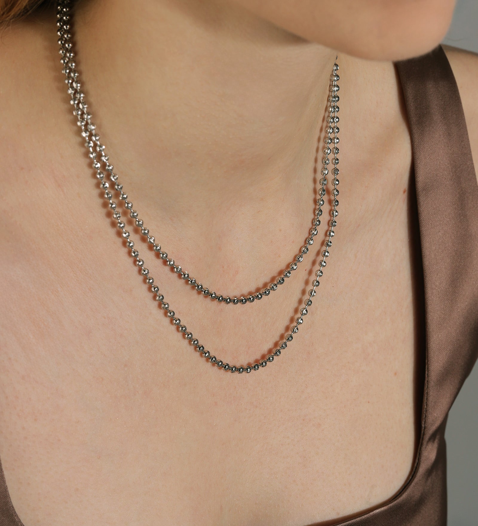 Texture Ball Necklace Rhodium Plated / 18"