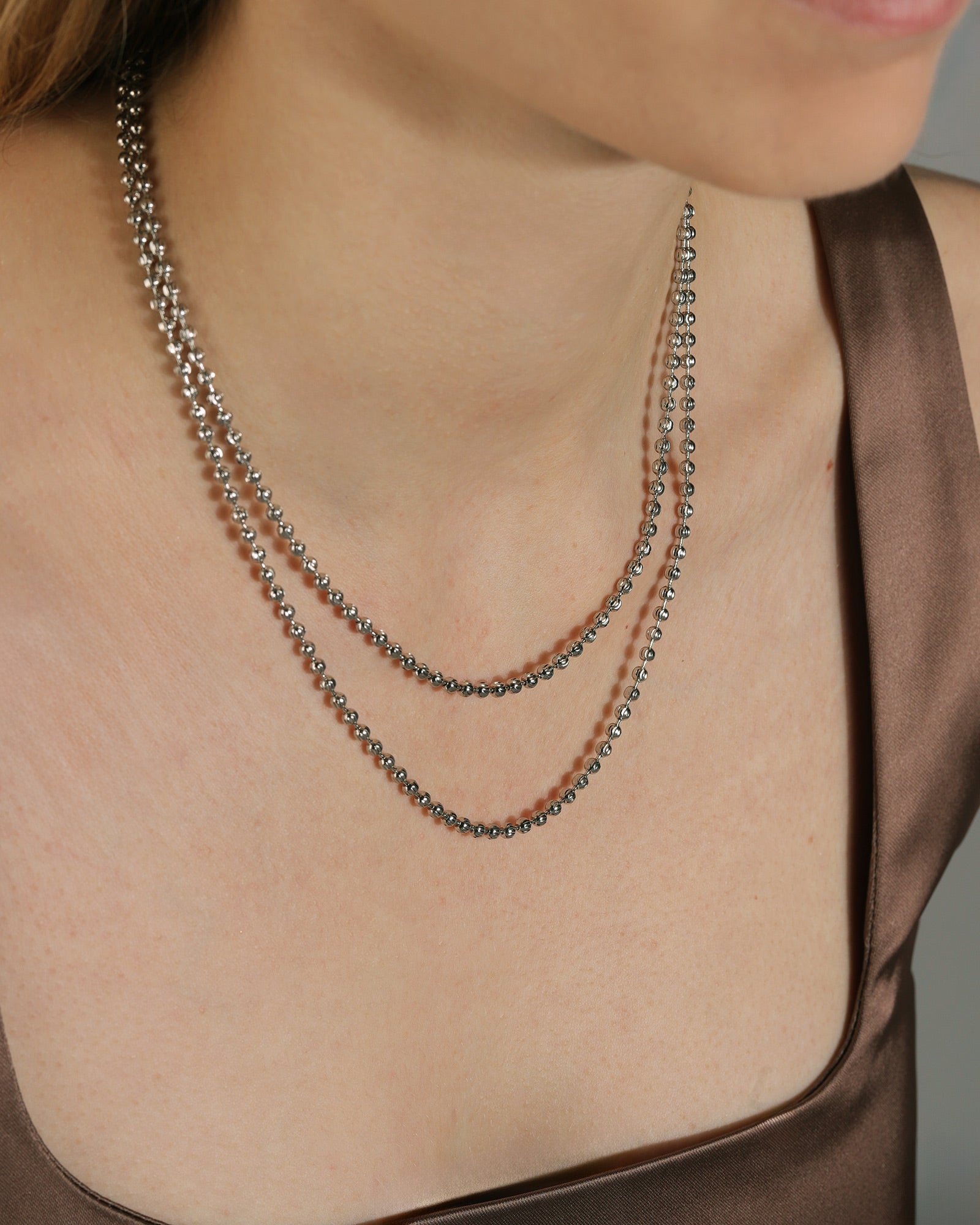 Texture Ball Necklace Rhodium Plated / 18"