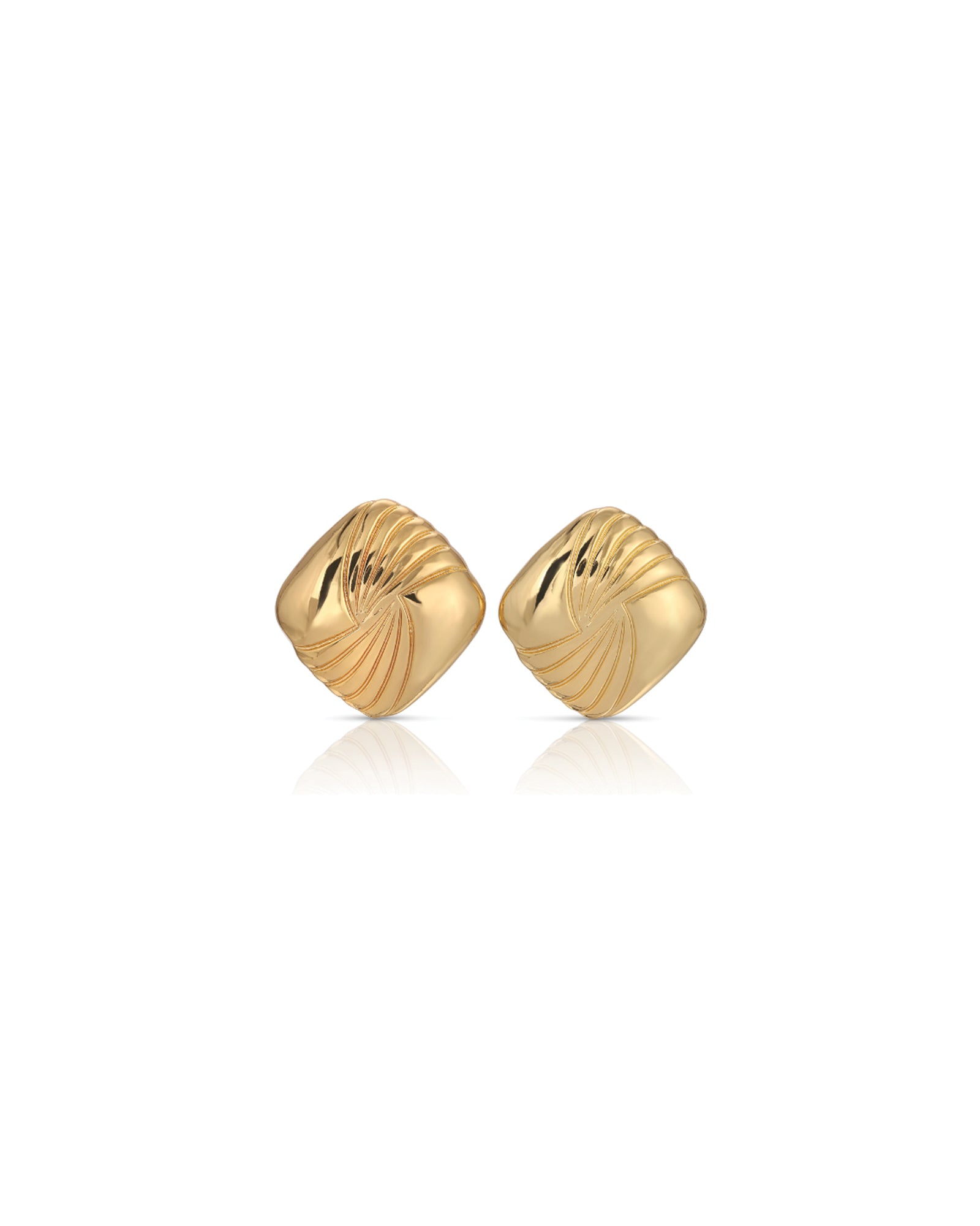 Tabi Earrings 18k Gold Plated