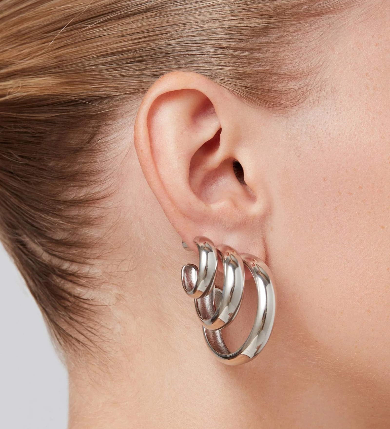 Staple Hoop Earrings - Medium Rhodium Ion Plated