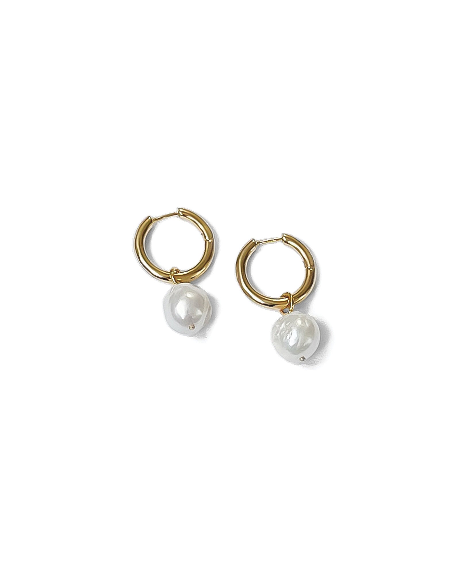 Uma Wrinkle Pearl Hoops 14k Gold Vermeil, White Pearl