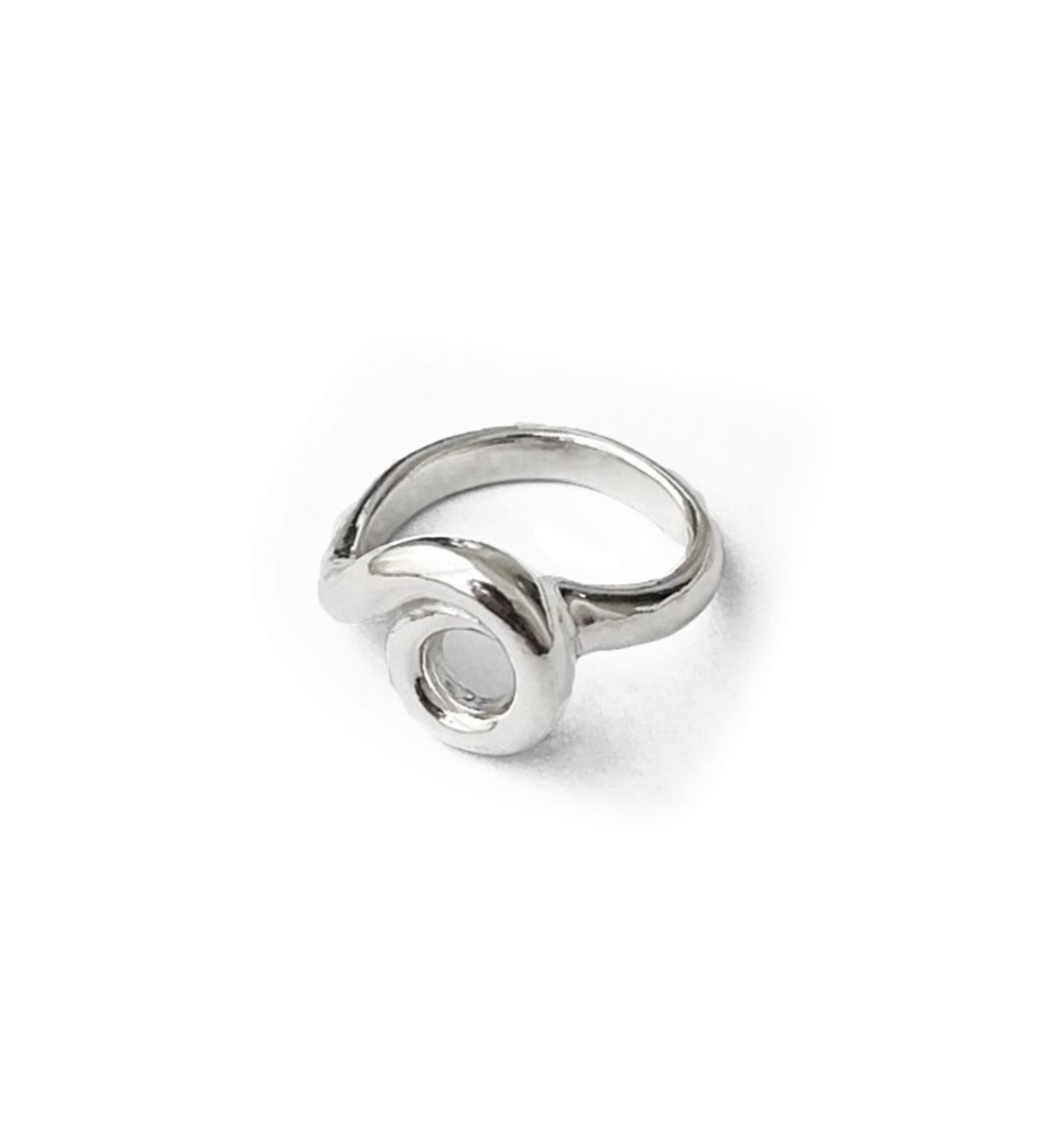 Loop 1 Ring Sterling Silver / 6