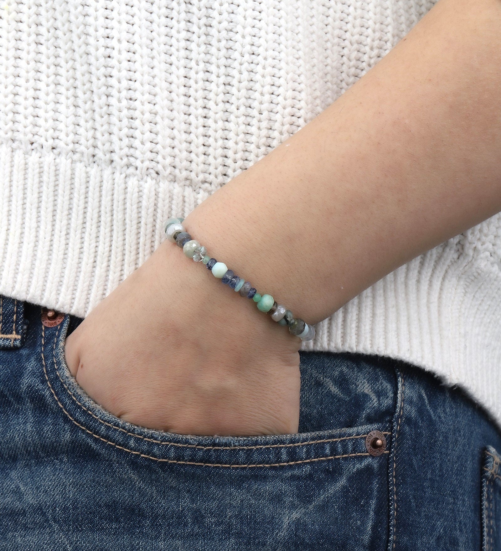 Mixed Stone Knot Tassel Bracelet Labradorite, Kyanite