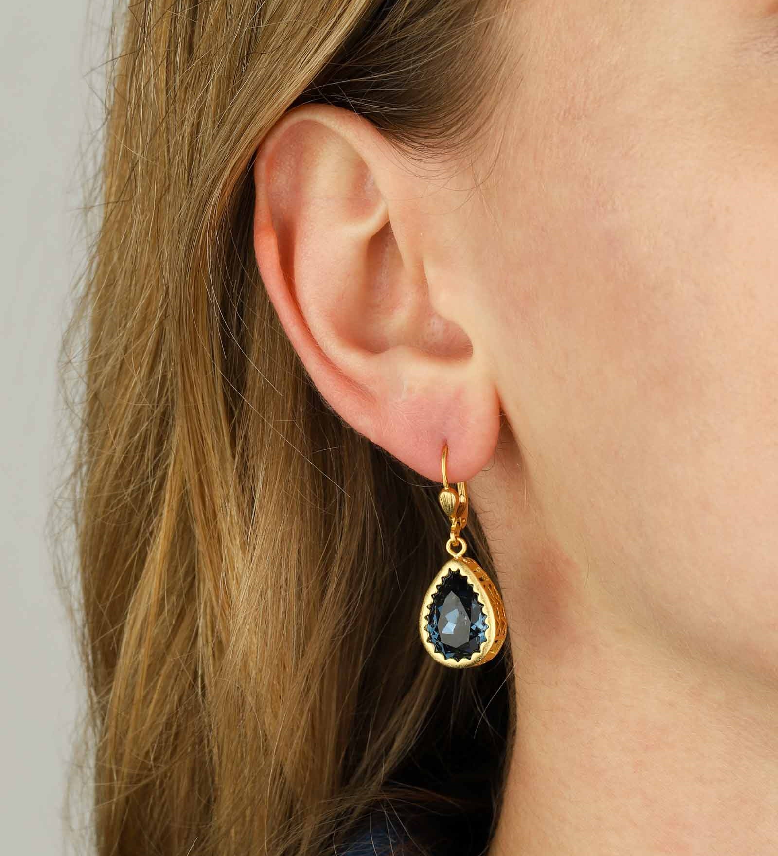 Filigree Bezel Teardrop Hooks 14k Gold Plated, Midnight Crystal