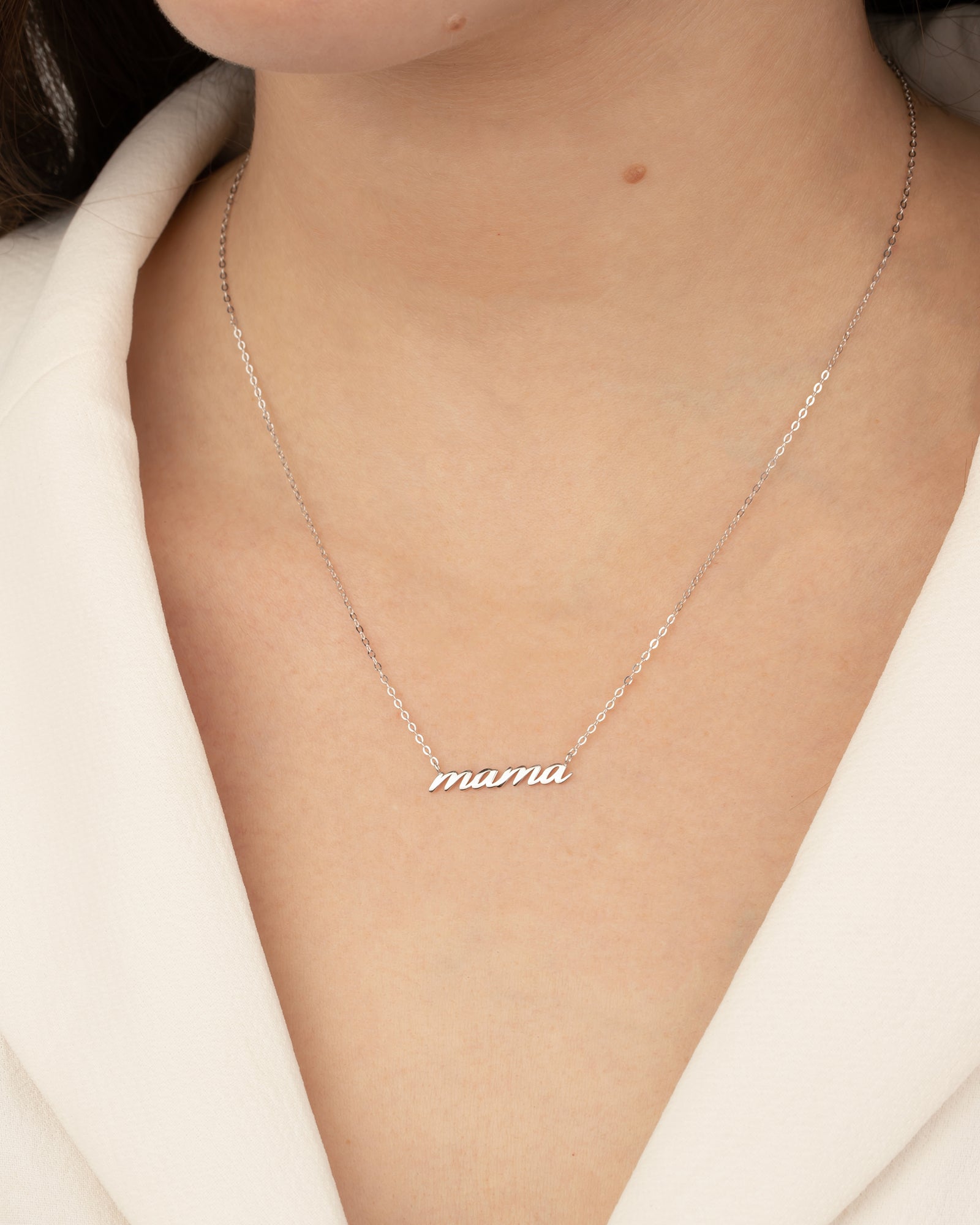 Mama Cursive Necklace 10k White Gold