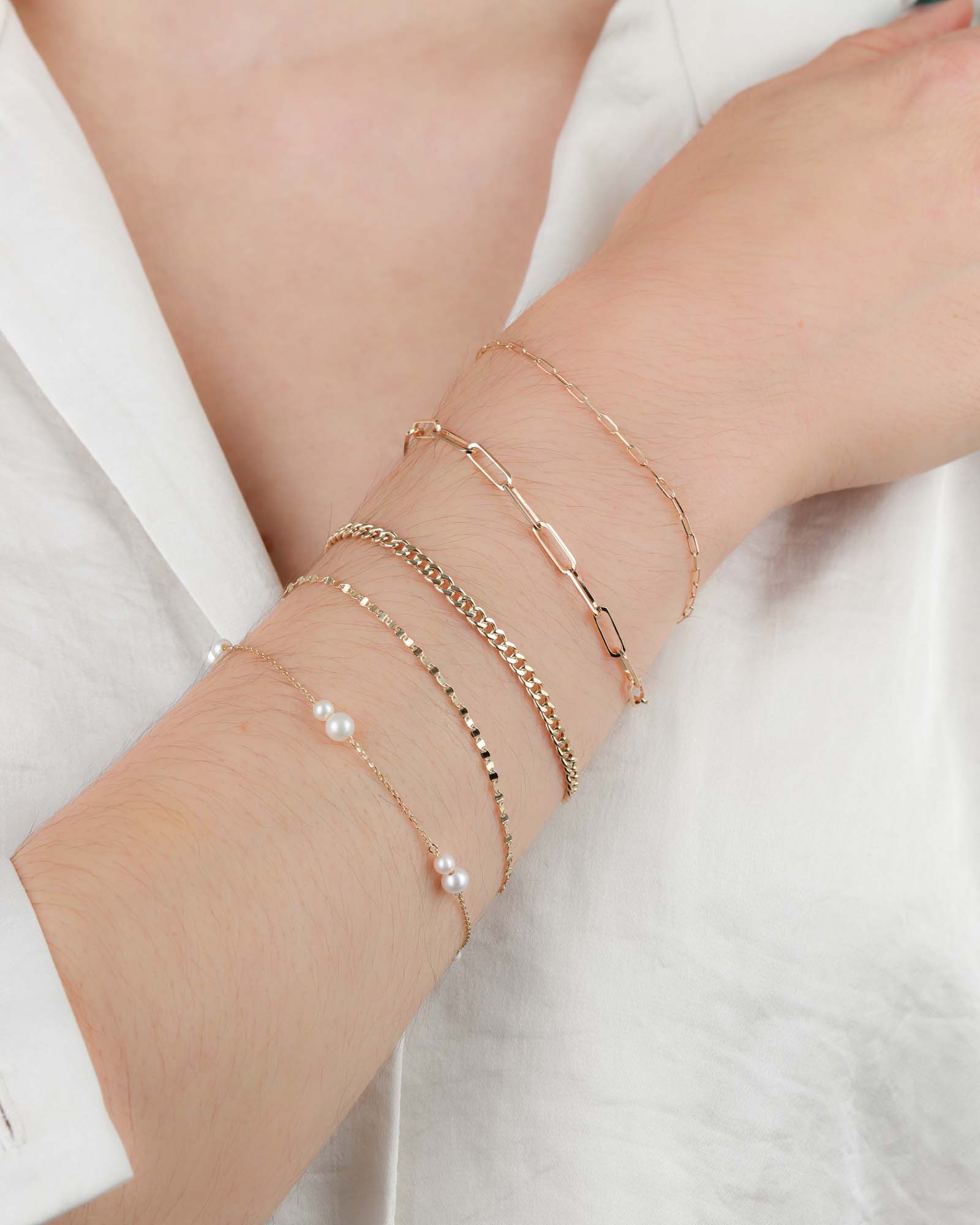 Medium Paperclip Chain Bracelet 14k Yellow Gold